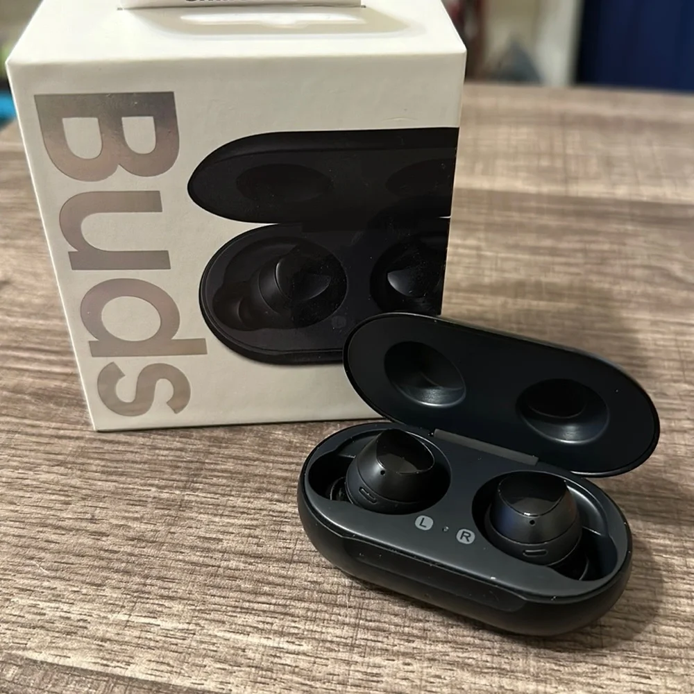 COPY - Samsung Galaxy Buds